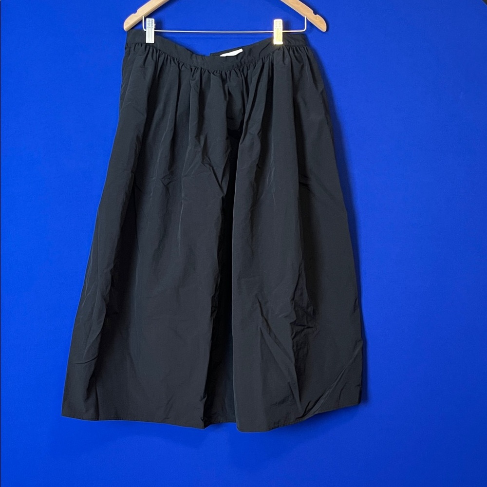 H&M Black Midi Skirt